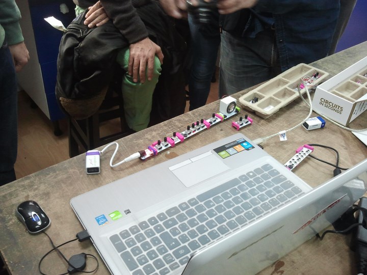 2015 11 27 12.12.56 (Copy)